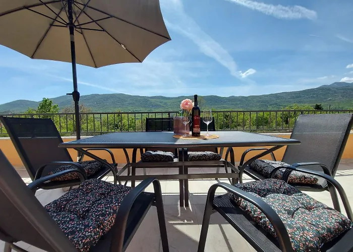 Vinka Villa *