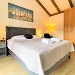 Vinka Villa *